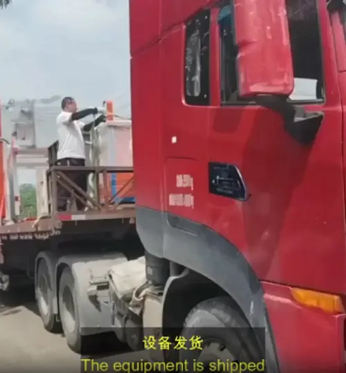 Proyecto de línea de producción de bloques autoaislantes para el cliente de Xinjiang Hotan