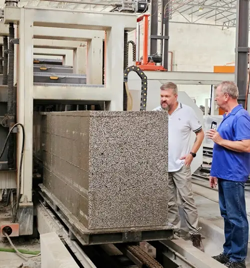 Proyecto de línea de producción de bloques autoaislantes en Sudáfrica